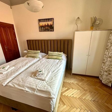 Historic Centre Apartments VIII Prague Ngoại thất bức ảnh